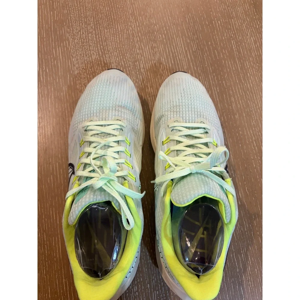 Nike Air Zoom‎ Pegasus 39 Sneakers Men 12 Barely Green Volt Shoes Low DH4071-301